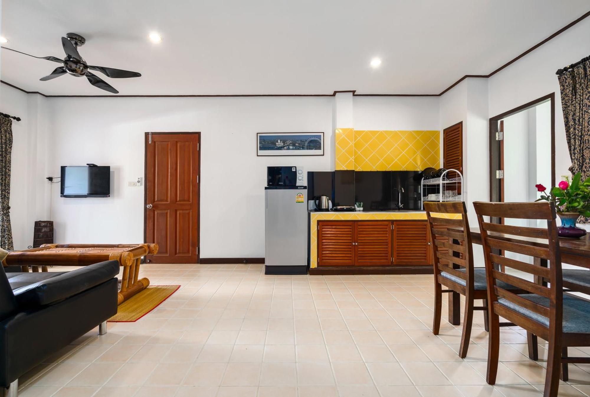 Chaweng Lakeview Residence Номер фото